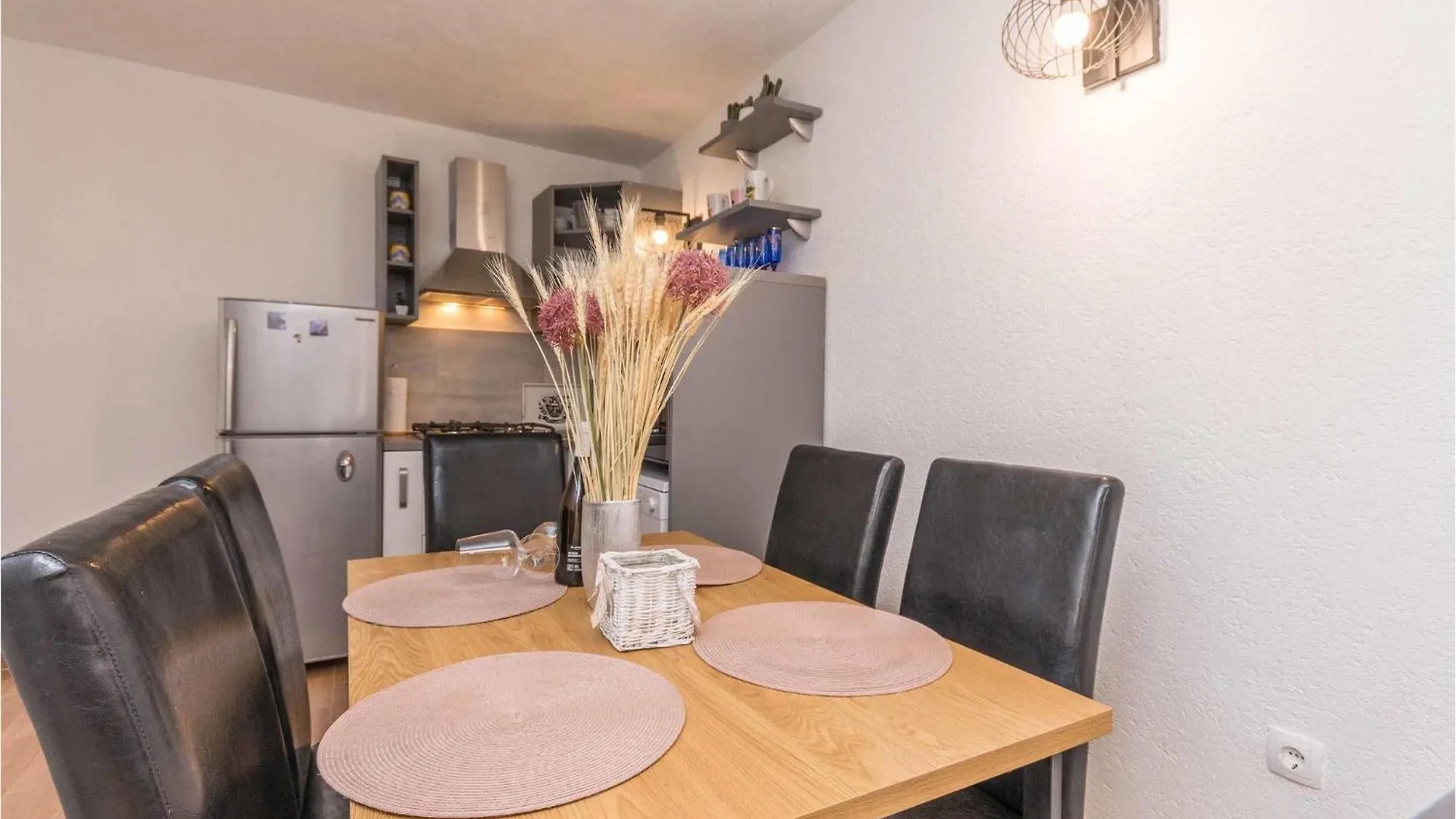2 Bedroom Pet Friendly Apartment In Biograd Biograd Na Moru 0*,  Hırvatistan
