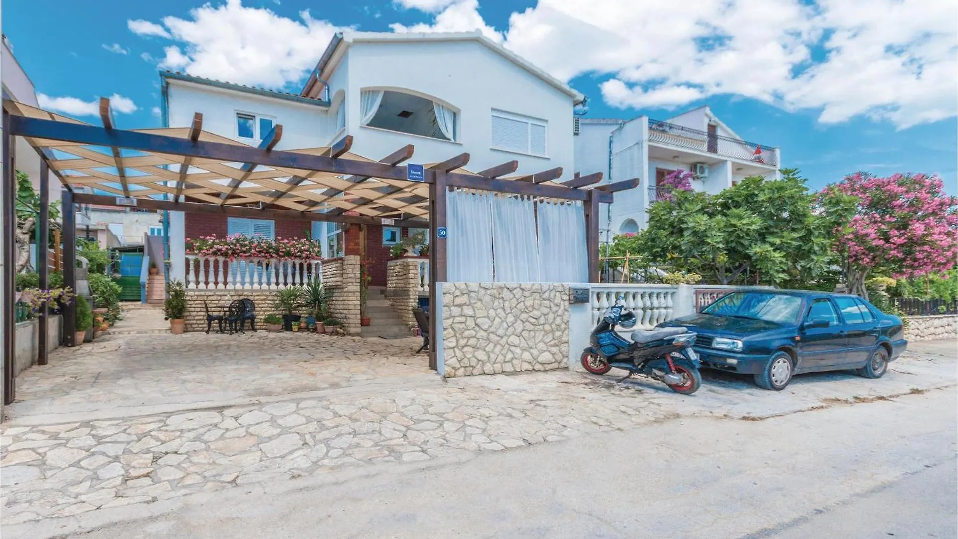 2 Bedroom Pet Friendly Apartment In Biograd Biograd Na Moru