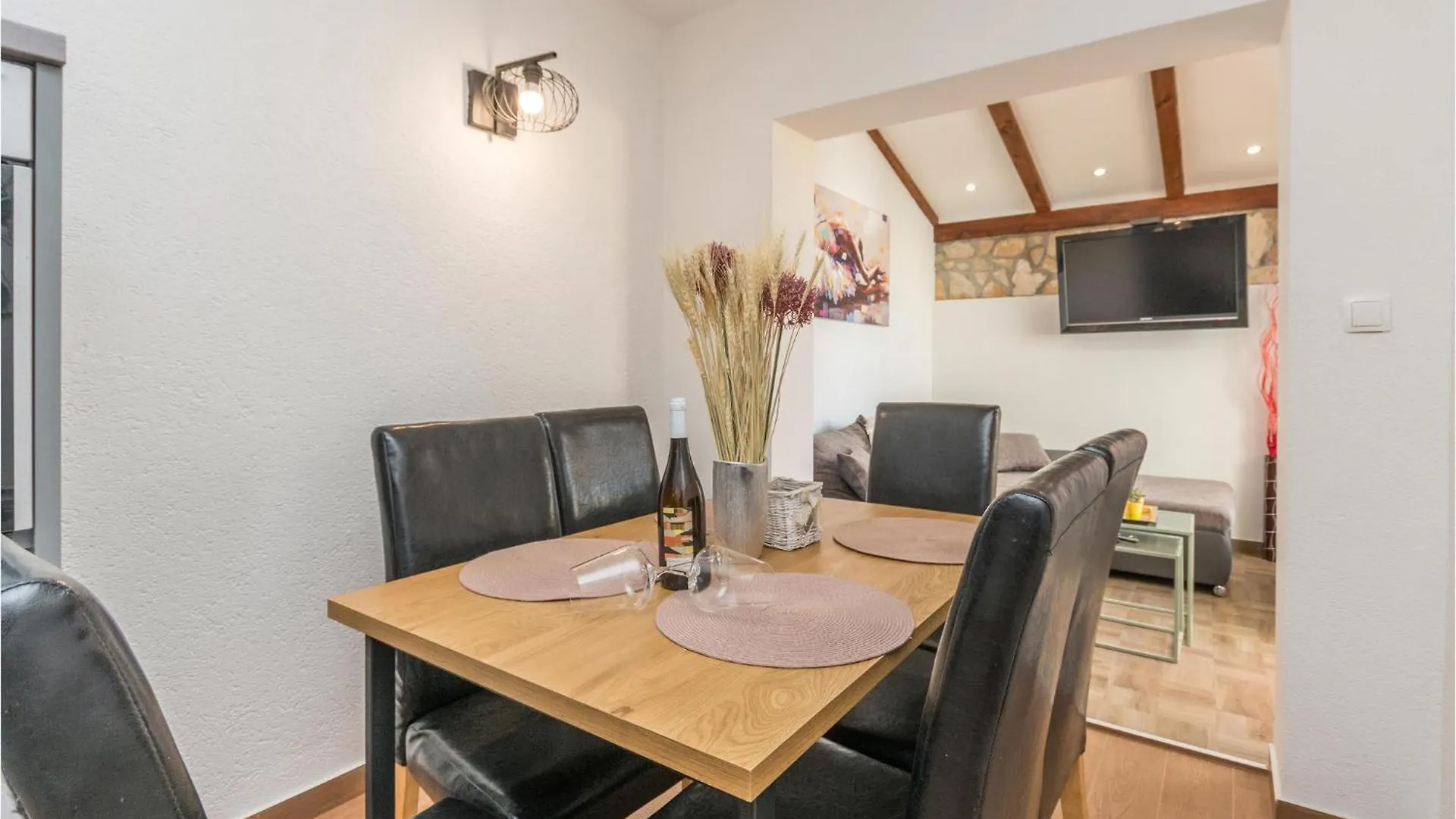 2 Bedroom Pet Friendly Apartment In Biograd Biograd Na Moru Hırvatistan
